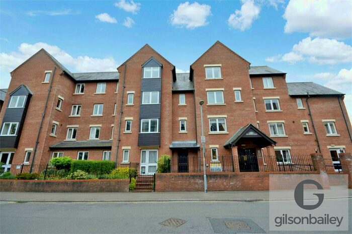 1 Bedroom Flat For Sale In Riverway Court, Norwich, NR1