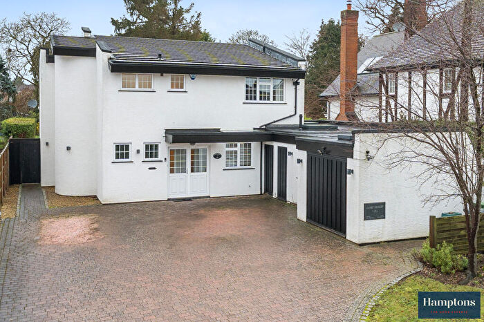 4 Bedroom House For Sale In Chenies Avenue, Amersham, HP6