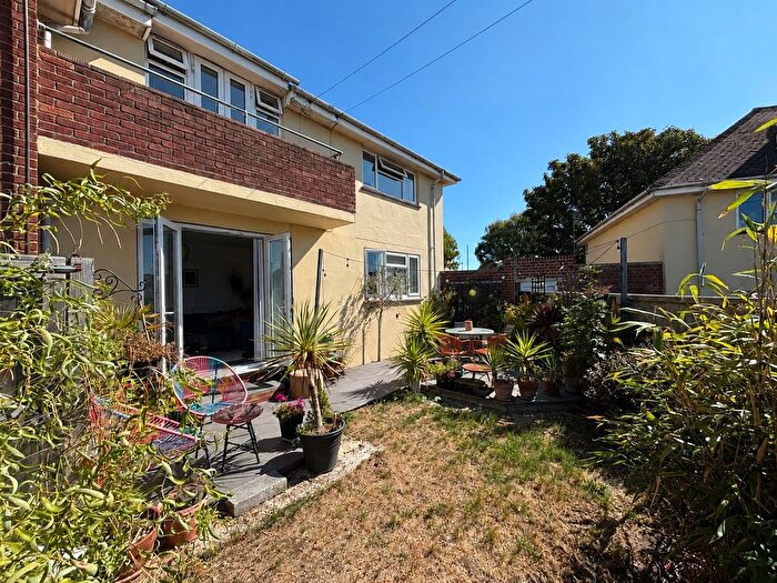 2 Bedroom Flat For Sale In Tollerdown Road, Weymouth, DT4