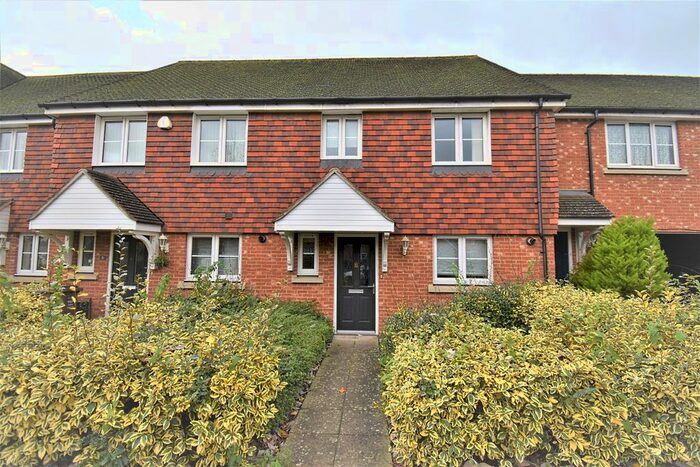3 Bedroom Terraced House To Rent In Wainscott, Frindsbury Extra, Rochester, ME3