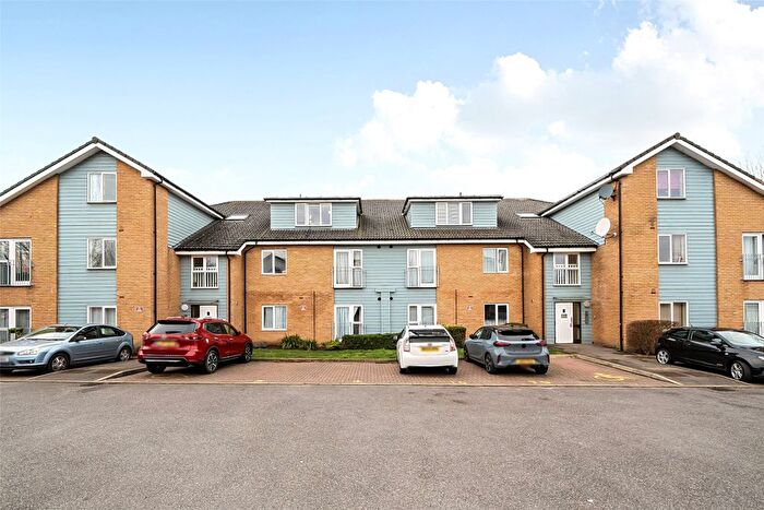 1 Bedroom Flat For Sale In Ian Macdonald Court, Adastra Way, Wallington, Surrey, SM6
