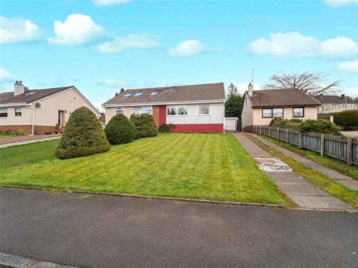 2 Bedroom Bungalow For Sale In Speirs Road, Lochwinnoch, PA12