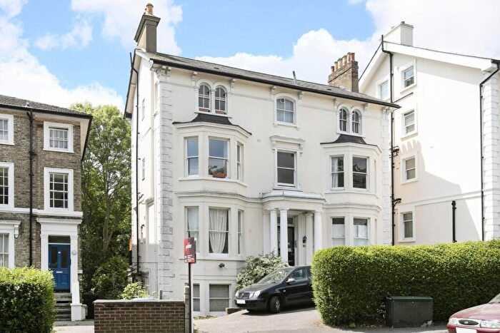 1 Bedroom Apartment For Sale In Caversham Court, Belvedere Road, London, SE19