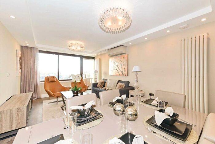 3 Bedroom Flat To Rent In Swiss Cottage, London, NW3