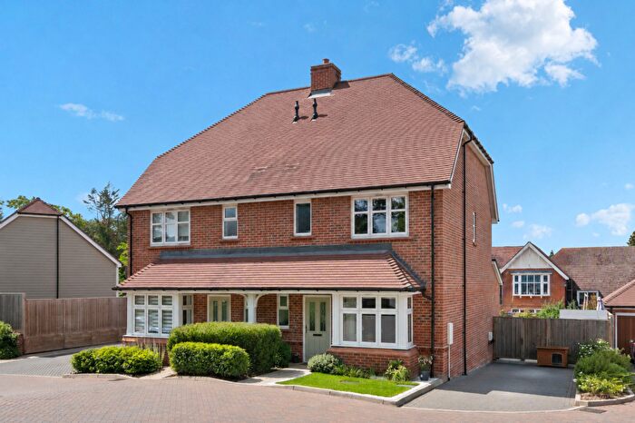 3 Bedroom Semi-Detached House For Sale In Clarence Mews, Leatherhead, KT22