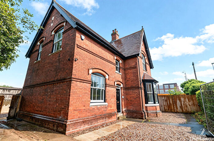 4 Bedroom Detached House To Rent In Waterworks Road, Edgbaston, Birmingham, B16