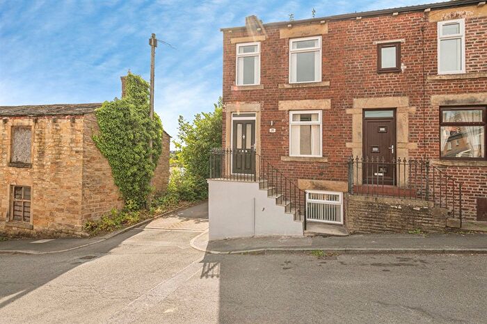 2 Bedroom End Terrace House For Sale In Wilson Wood Street, Batley, WF17