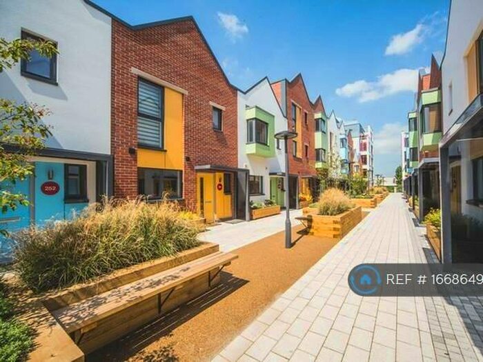 4 Bedroom Terraced House To Rent In Paintworks, Arnos Vale, Bristol, BS4