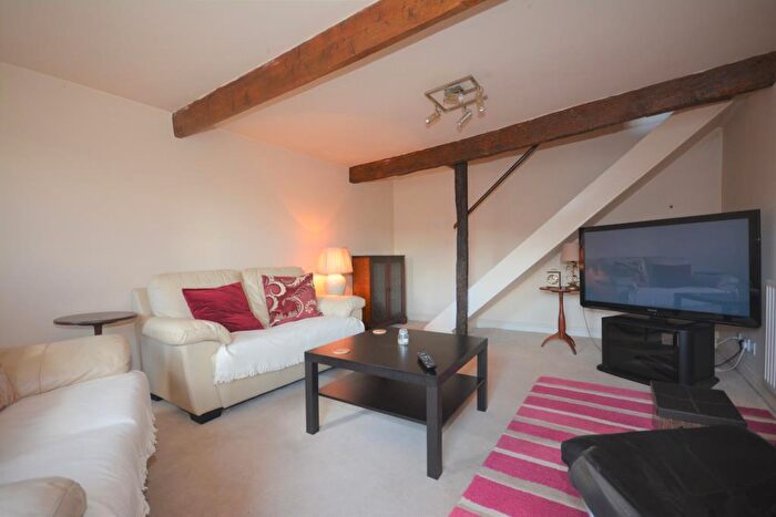 2 Bedroom Cottage To Rent In Whinmoor Nook Farm, York Road, Leeds, West Yorkshire, LS15