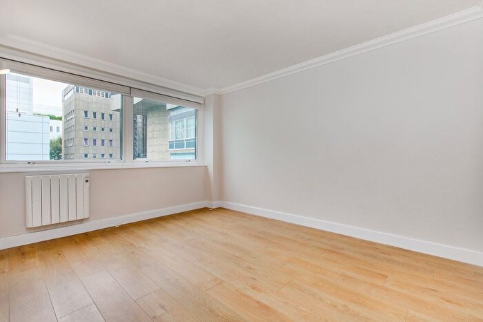 1 Bedroom Flat For Sale In Fitzroy Street, London, W1T