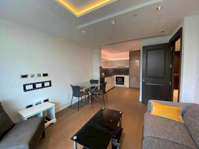 1 Bedroom Flat To Rent In Radnor Terrace, London, W14