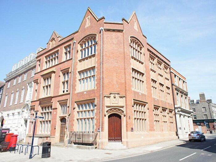 2 Bedroom Flat To Rent In Regent Street, Great Yarmouth, Norfolk, NR30