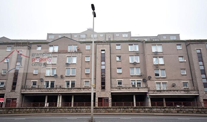 2 Bedroom Flat For Sale In Virginia Street, Aberdeen, AB11