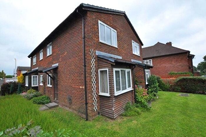 1 Bedroom Semi Detached House For Sale In Hathaway Close, Ruislip, Middlesex, HA4