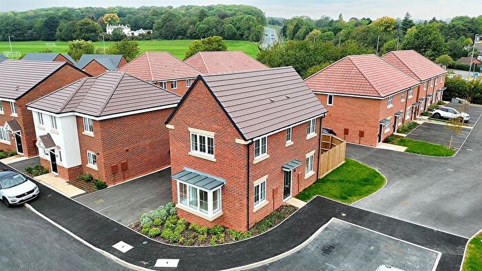 3 Bedroom Detached House For Sale In Turney Drive, Gedling, NG4