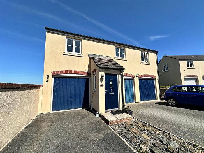 2 Bedroom Detached House For Sale In Snowdrop Crescent, Launceston, PL15