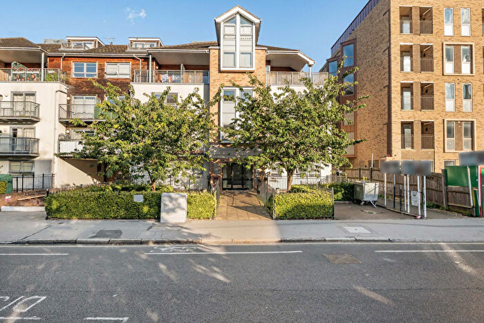 1 Bedroom Flat For Sale In Dunedin Court, Croydon, CR0