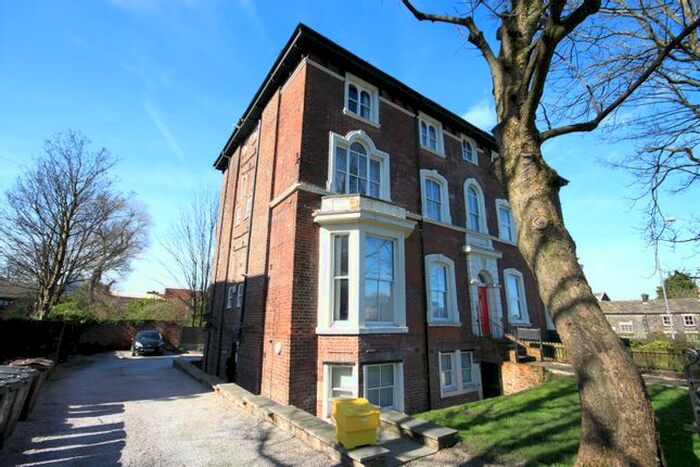 1 Bedroom Flat To Rent In Hawthorne Road, Bootle, Merseyside, L20