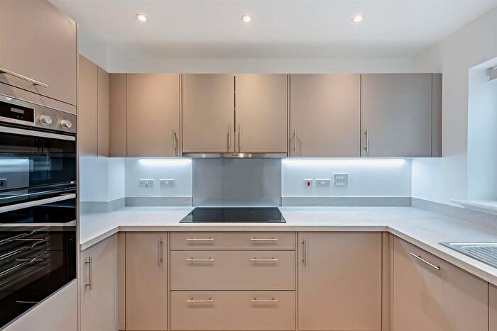 4 Bedroom Property To Rent In Potter Street, St Leonards-On-Sea, TN37