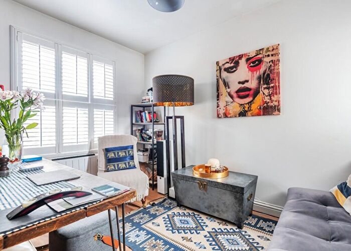 2 Bedroom Apartment To Rent In Woodbridge Road, Guildford, GU1