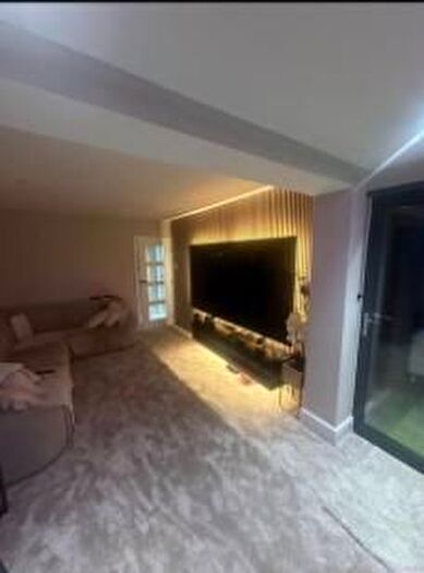 3 Bedroom Detached House To Rent In Blackburn, Lancashire, BB1
