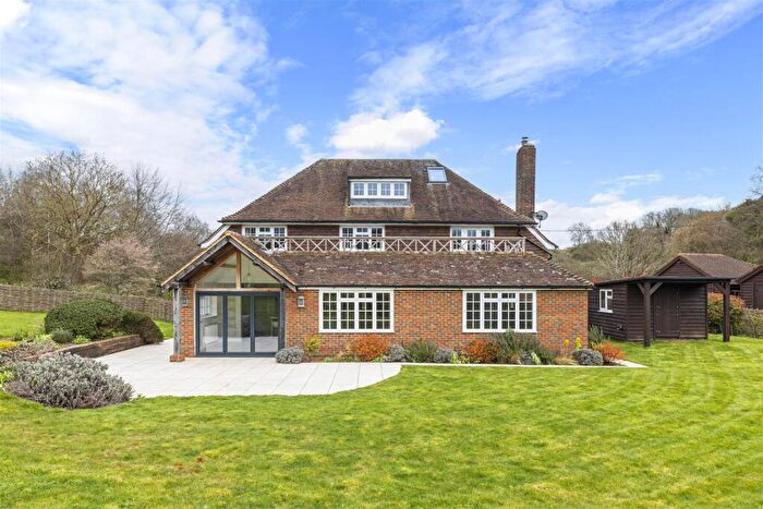 4 Bedroom Detached House To Rent In Horsham Road, Abinger Hammer, Dorking, RH5