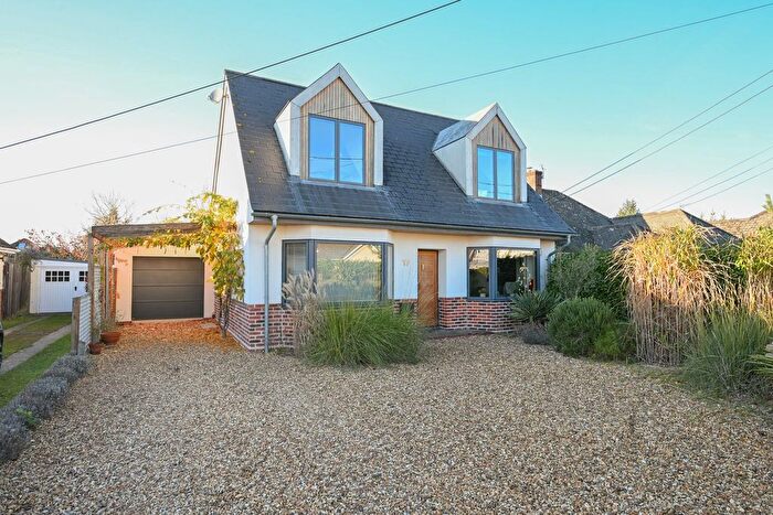 4 Bedroom Detached House For Sale In Morant Road, Ringwood, BH24