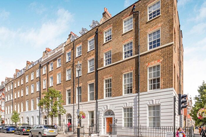 1 Bedroom Flat To Rent In Upper Wimpole Street, London, W1G