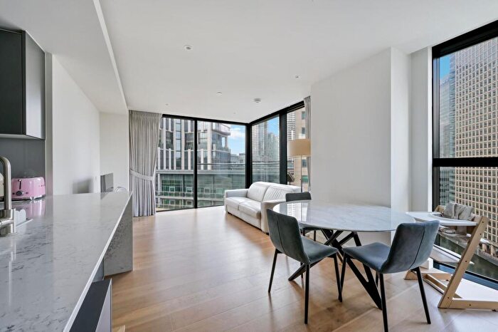 2 Bedroom Apartment For Sale In Hampton Tower, Canary Wharf, E14