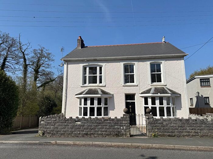 4 Bedroom Detached House For Sale In Station Road, Ystradgynlais, Swansea., SA9