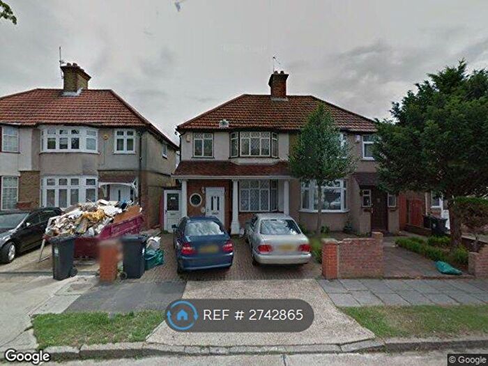1 Bedroom Flat To Rent In Heston, Hounslow, TW5