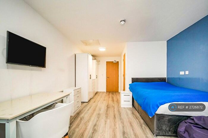 Studio To Rent In Fox Street Village, Liverpool, L3