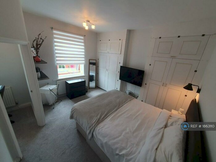 2 Bedroom Terraced House To Rent In Poplar Grove, Cadishead, Manchester, M44