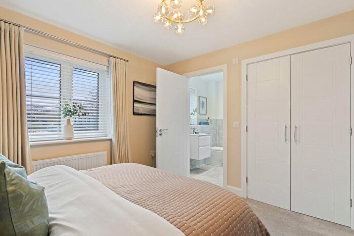 2 Bedroom Semi-Detached House For Sale In Grange Road, Netley Abbey, Southampton, Hampshire, SO31
