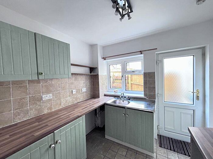 2 Bedroom Semi-Detached House For Sale In Chapel Road, Abergavenny, NP7