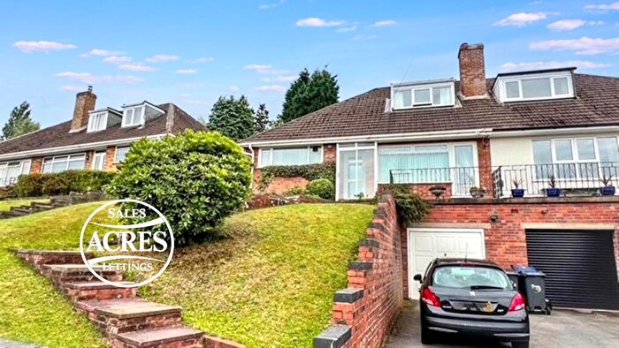 3 Bedroom Semi-Detached House For Sale In Maney Hill Road, Sutton Coldfield, B72