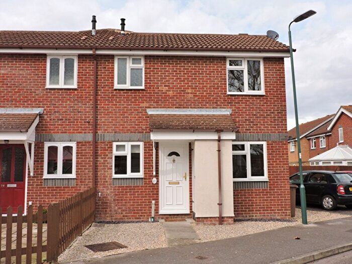 1 Bedroom Terraced House To Rent In Cotswold Way, Worcester Park, KT4