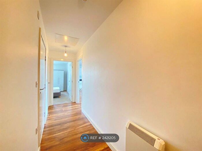 1 Bedroom Flat To Rent In Skerton Road, Manchester, M16