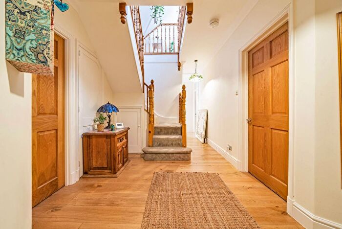 5 Bedroom Semi-Detached House For Sale In College Close, Harrow Weald, Harrow, HA3