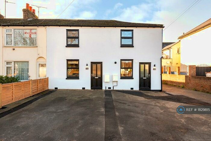 2 Bedroom Terraced House To Rent In Key Street, Sittingbourne, ME10