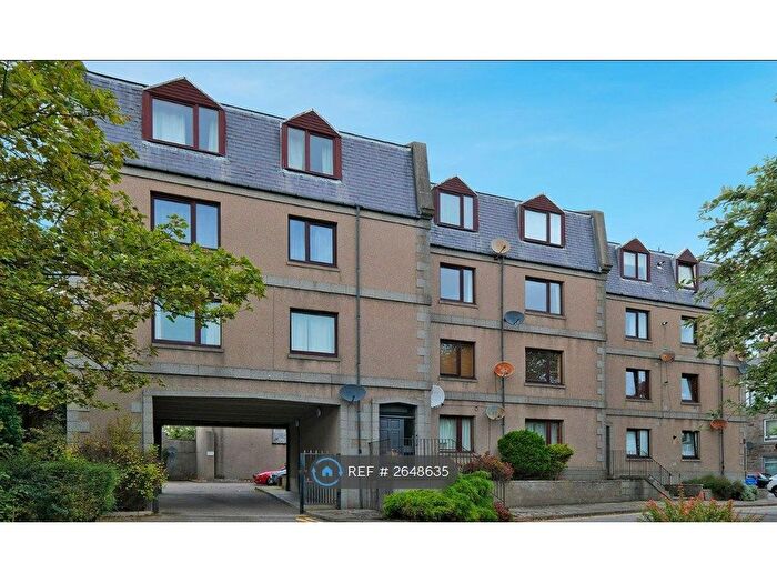 2 Bedroom Flat To Rent In Richmond Walk, Aberdeen, AB25
