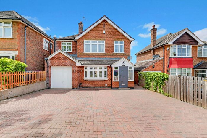 4 Bedroom Property For Sale In Greythorn Drive, West Bridgford, NG2