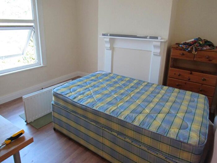 5 Bedroom Terraced House To Rent In Gloucester Road, Horfield, Bristol, BS7