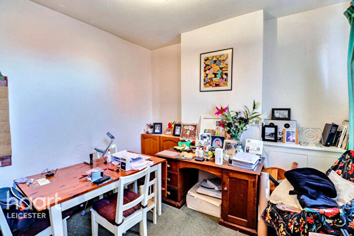 2 Bedroom Terraced House For Sale In Evington Street, Leicester, LE2