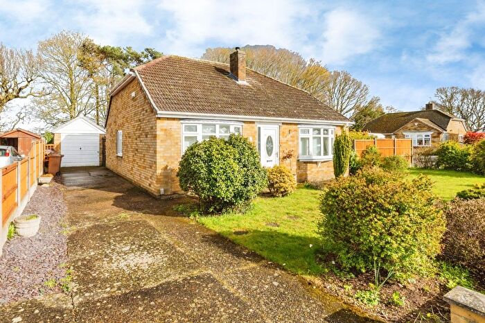 3 Bedroom Detached Bungalow For Sale In Cresta Close, North Hykeham, Lincoln, LN6