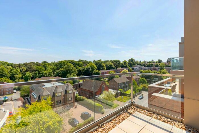 1 Bedroom Apartment To Rent In Westminster House - Perrymount Apartments, RH16