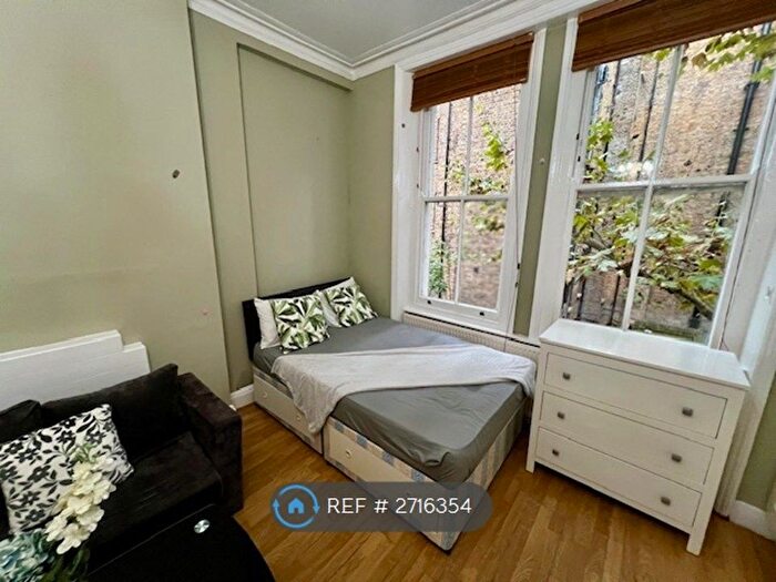 Studio To Rent In Castletown Road, London, W14