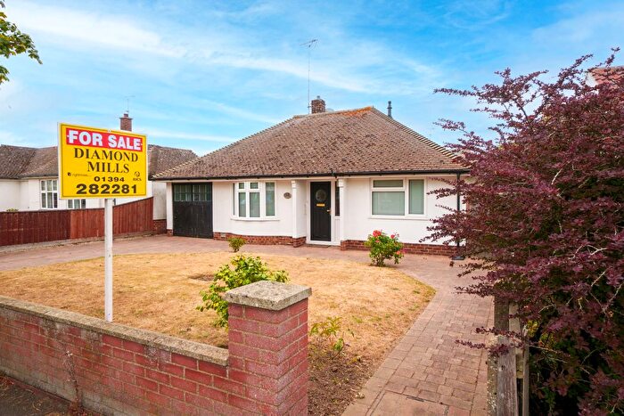 2 Bedroom Detached Bungalow For Sale In Colneis Road, Felixstowe, IP11