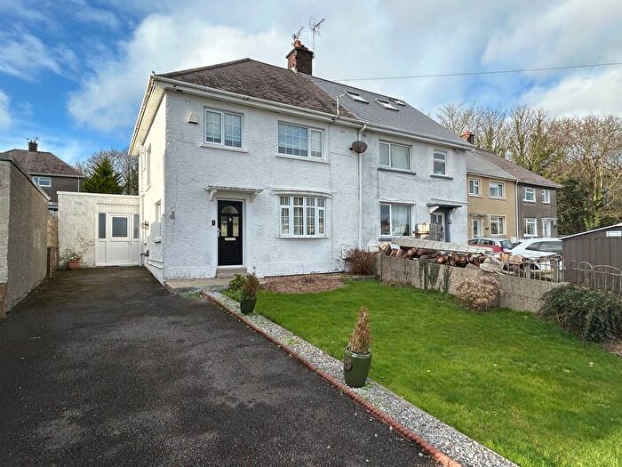 3 Bedroom Semi-Detached House For Sale In St James Crescent, Pyle, CF33