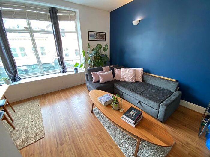 1 Bedroom Property To Rent In - Lark Lane, Liverpool, L17